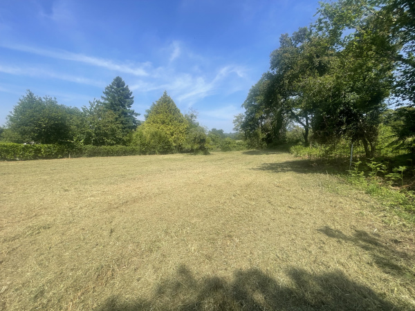 Offres de vente Terrain à batir Béganne 56350